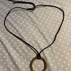Elegant Gold Circle Pendant Necklace
